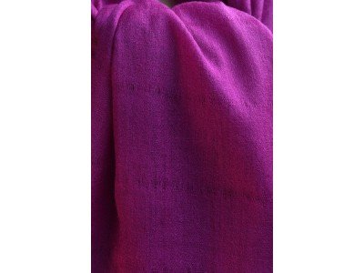 Sjaal, fuchsia, wol en zijde, opengeweven strepen