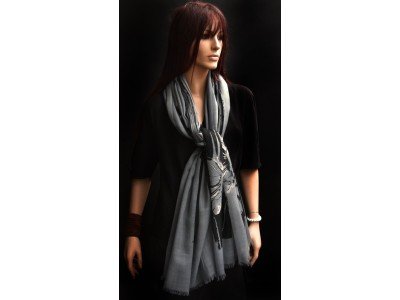 Wollen sjaal of stola, grijs en zwart, abstracte figuren