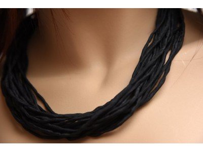 Echte handgeschilderde zijden ketting, zwart, zwarte sluiting, effen