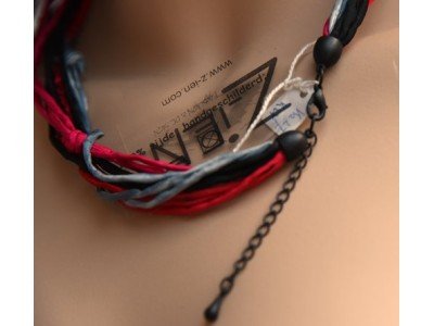 Echte handgeschilderde zijden ketting, zwart, grijs, roze, rood, fijne zilverkleurige kraaltjes