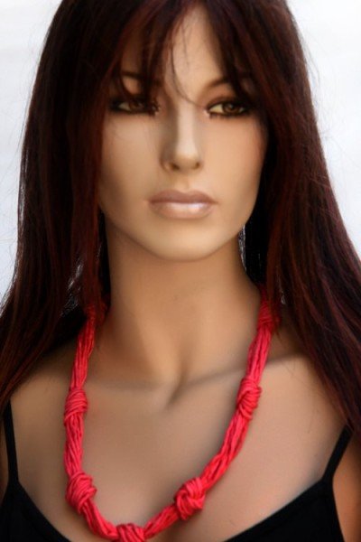 Echte handgeschilderde zijden ketting, effen roze met goudkleurige sluiting